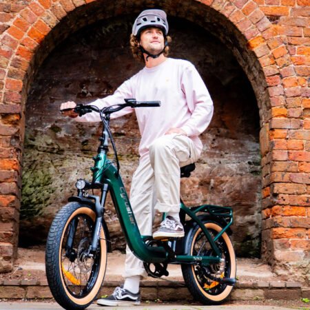 Cyrusher nova City E Bike Cover Main Riding